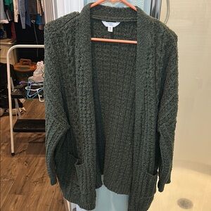 Time and Tru Dark Green Cardigan Sweater